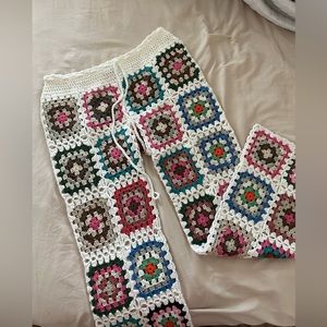 M-L Crochet Pants, perfect condition, never worn
